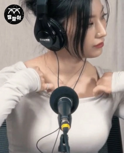 프로미스나인 이새롬 탄탄 묵직한 몸매