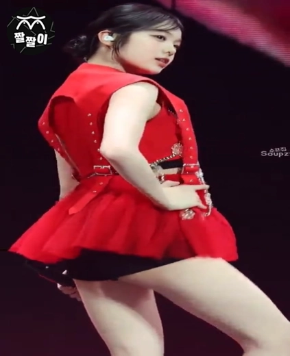 이안 자유자재 골반 춤