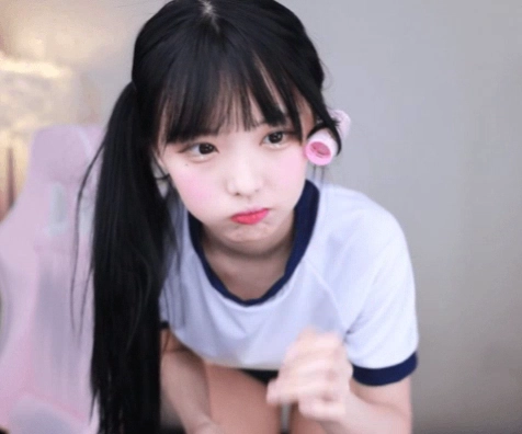 봉순이 귀여운 리액션