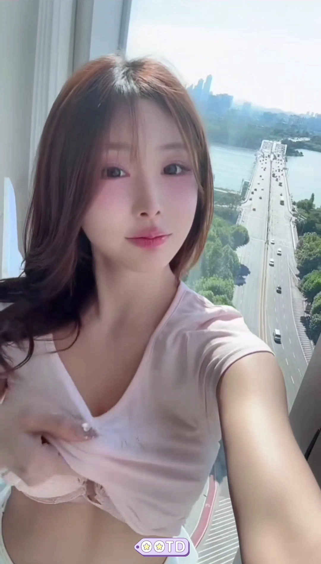 짧아서 아쉬운 브라 오픈녀