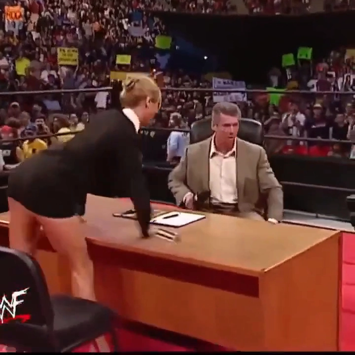 빈스 맥맨 짤 원본 ㅋㅋ